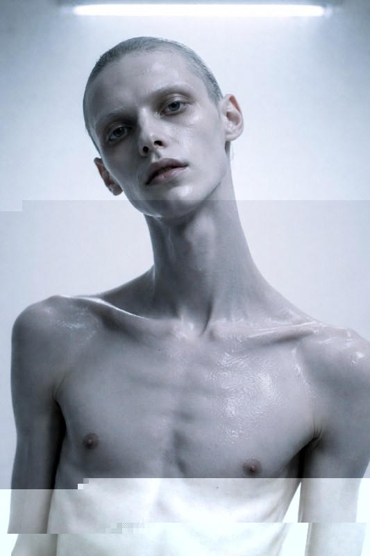 F0T0GƏN/∆ — AI-generated post-photographic portrait by Dom Barra, Italian artist — fotogenia-ai-portrait-dom-barra-ep02-02.jpg
